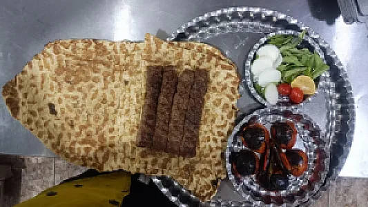 کبابی بومرنگ