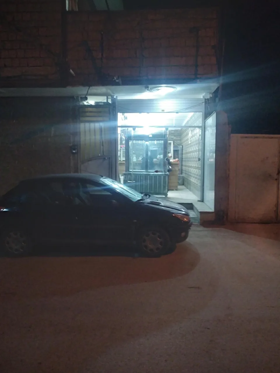 قصابی گلستان - گوشت، مرغ و پروتئینی در کرمان