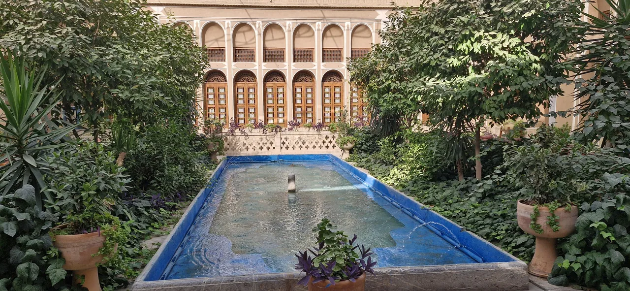 هتل رستوران سنتی مظفر - تصویر 4