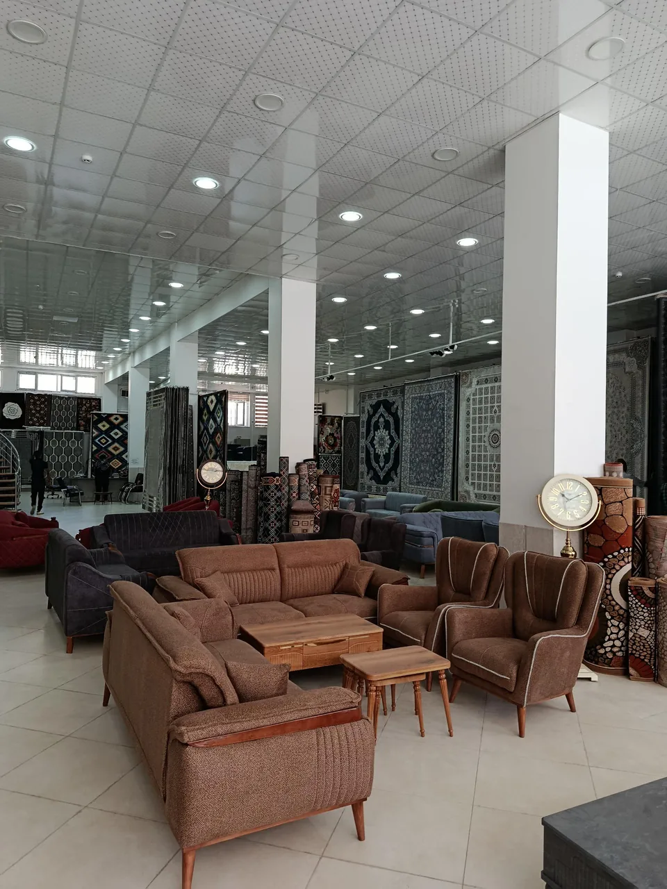 تالار فرش شهر - فرش و موکت در کرمان - تصویر 3