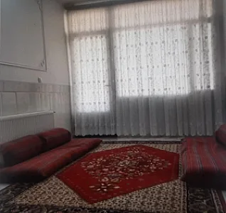 بومگردی وکافی شاپ رخ شین