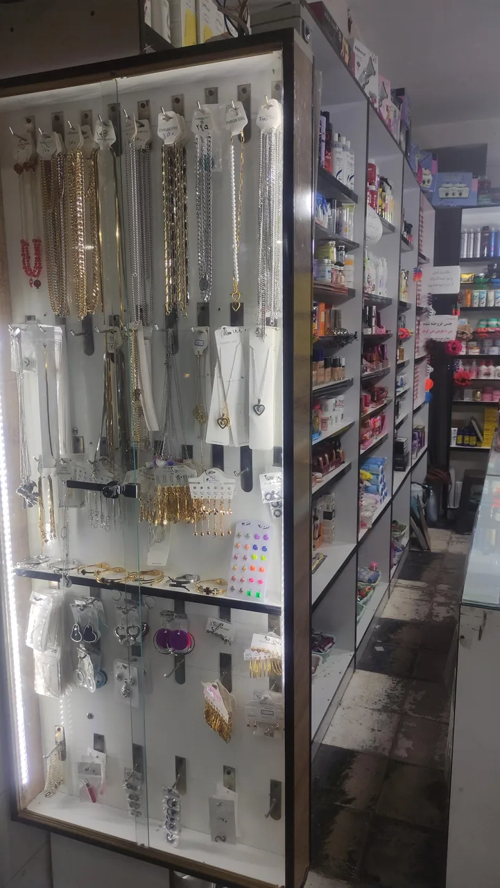 آرایشی بهداشتی ایدا - تصویر 3