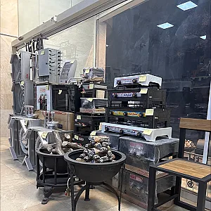 فروشگاه شاهچراغی