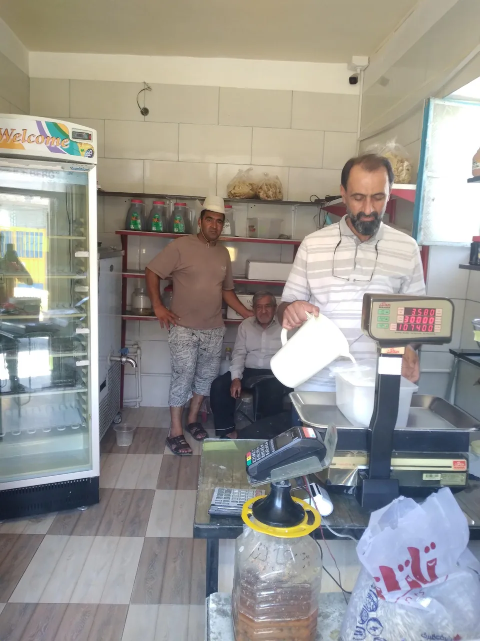 لبنیات سنتی ایرانمنش - تصویر 2