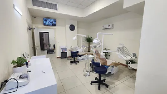 مطب دکتر علیرضا افضلی متخصص دندانپزشکی