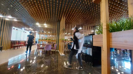 رستوران دکتر نیک