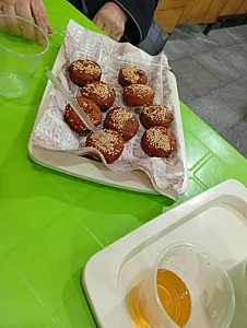 فلافل و پیتزای عامو کمال