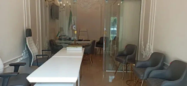 مسکن مرکزی عمارت