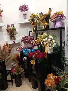 گل فروشی مهشید