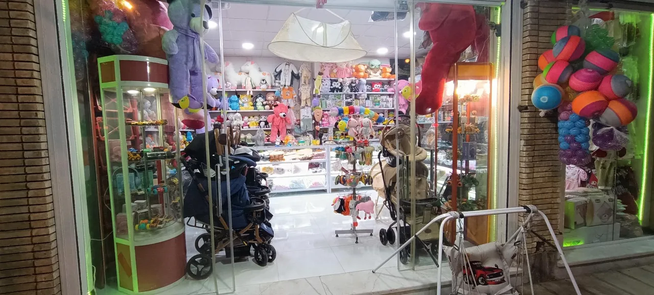 فروشگاه سیسمونی عروسک و اسباب بازی شکیبا - تصویر 2
