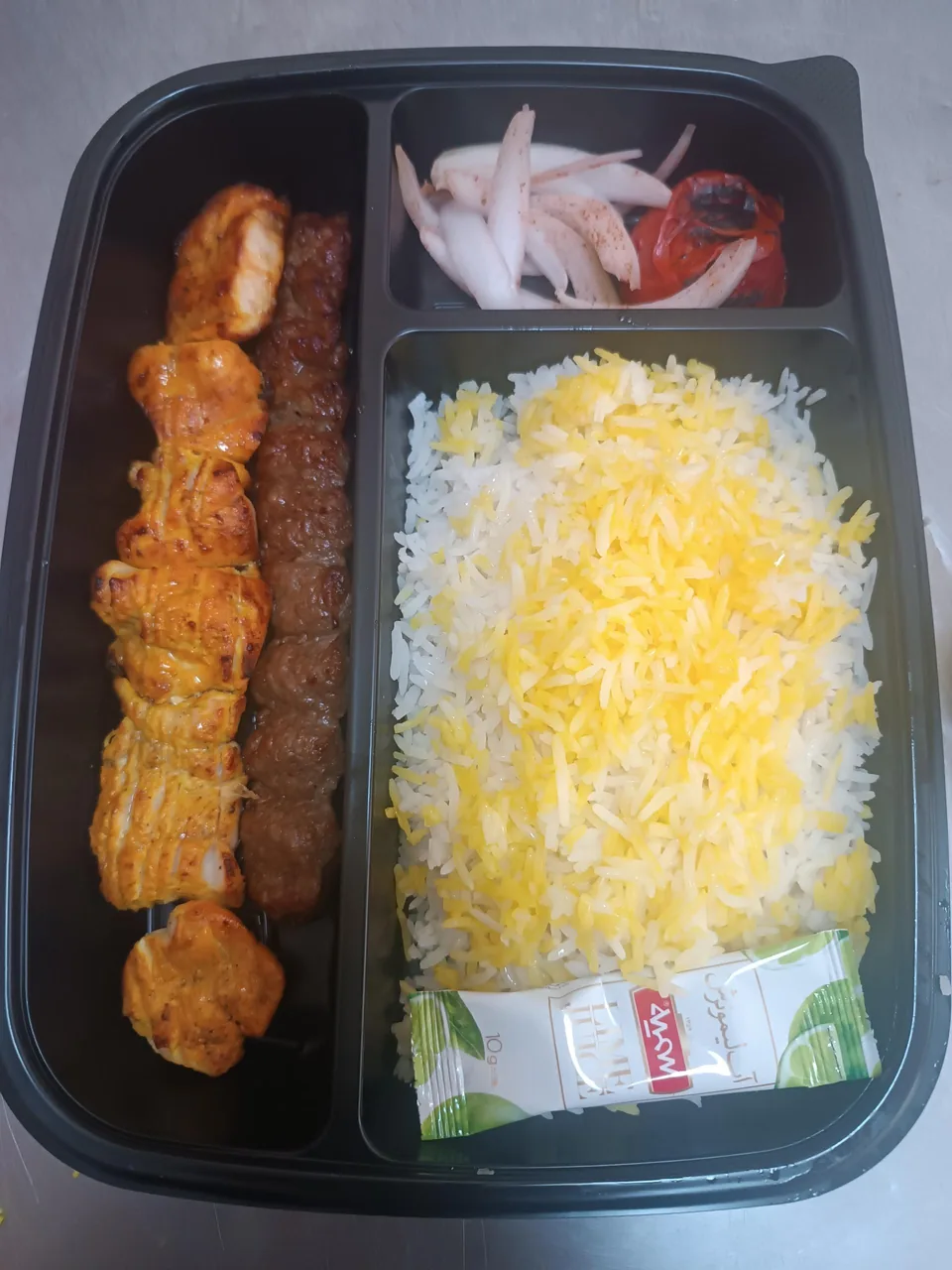 تهیه غذا گلها - کترینگ و تهیه غذا در کرمان - تصویر 4