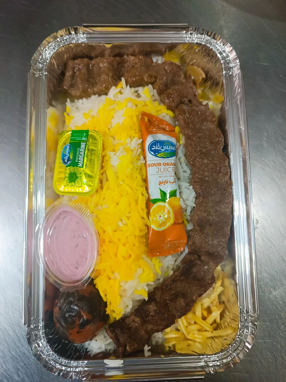 تهیه غذا گلها - کترینگ و تهیه غذا در کرمان - تصویر 5