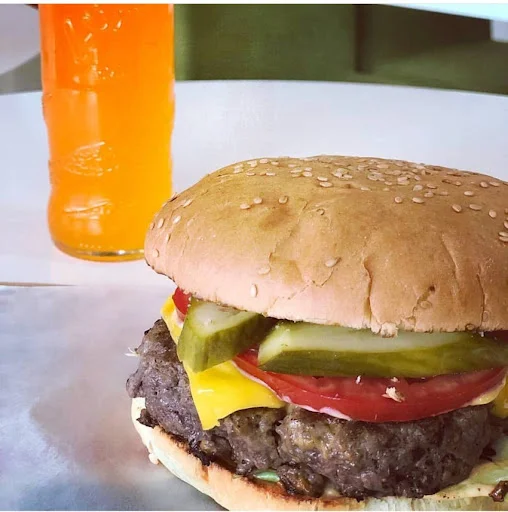 ساندویچی۴۴۴