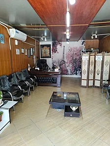 مشاور املاک فرزین