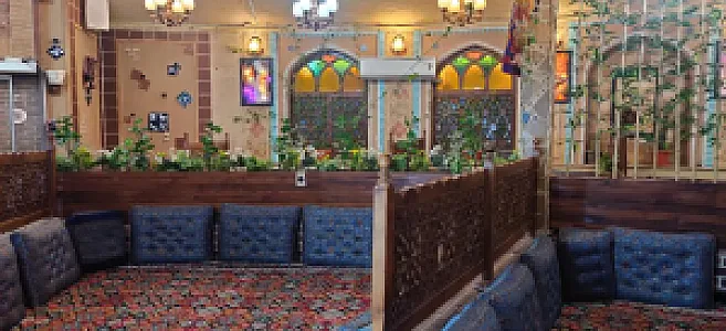 کافه رستوران سنتی شبستان