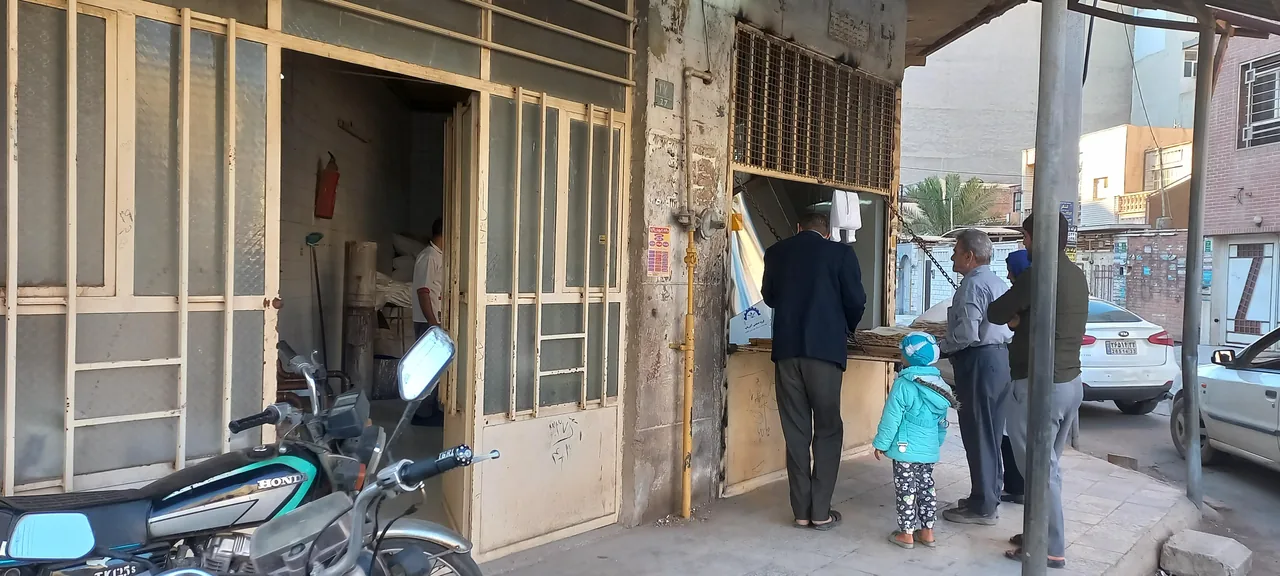 نانوایی زرگر - تصویر 2