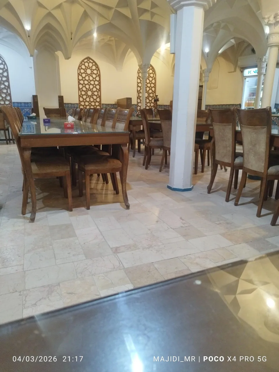 مجتمع سنتی توریستی نیکان - رستوران در کرمان - تصویر 4