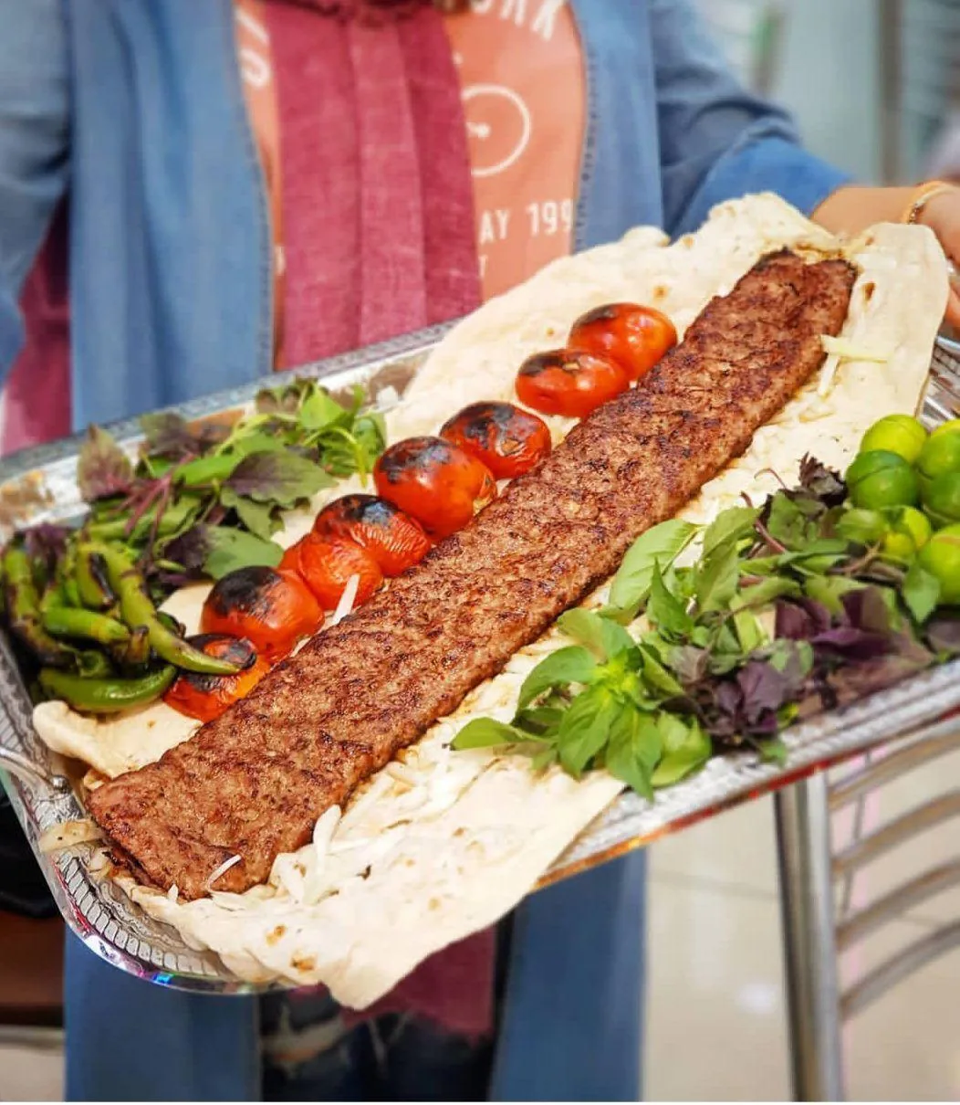 کباب بناب ساطوری سلیم خان آذربایجان - رستوران در کرمان - تصویر 3