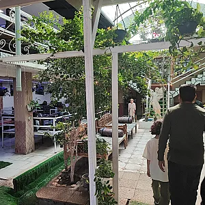 رستوران سنتی فانوس