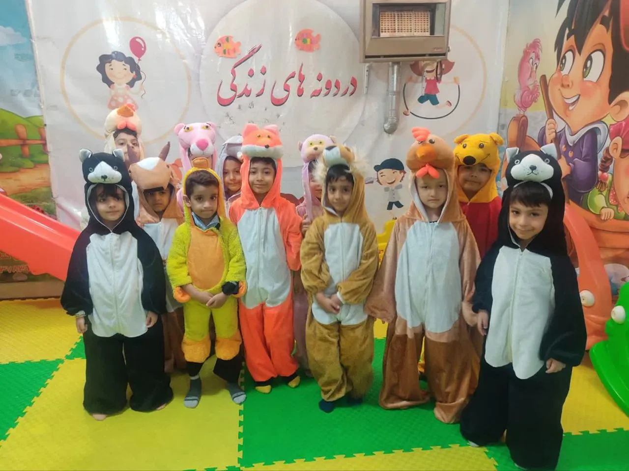 مهد کودک وپیش دبستانی و خانه بازی دردونه های زندگی - تصویر 4