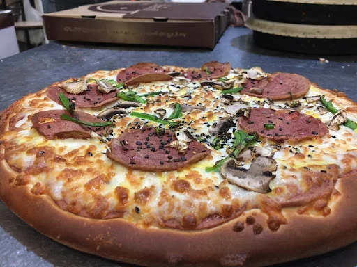 پیتزا لبخند