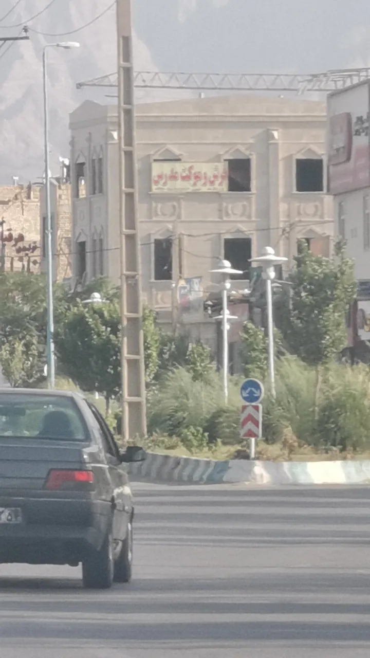 فرش و موکت مدرس