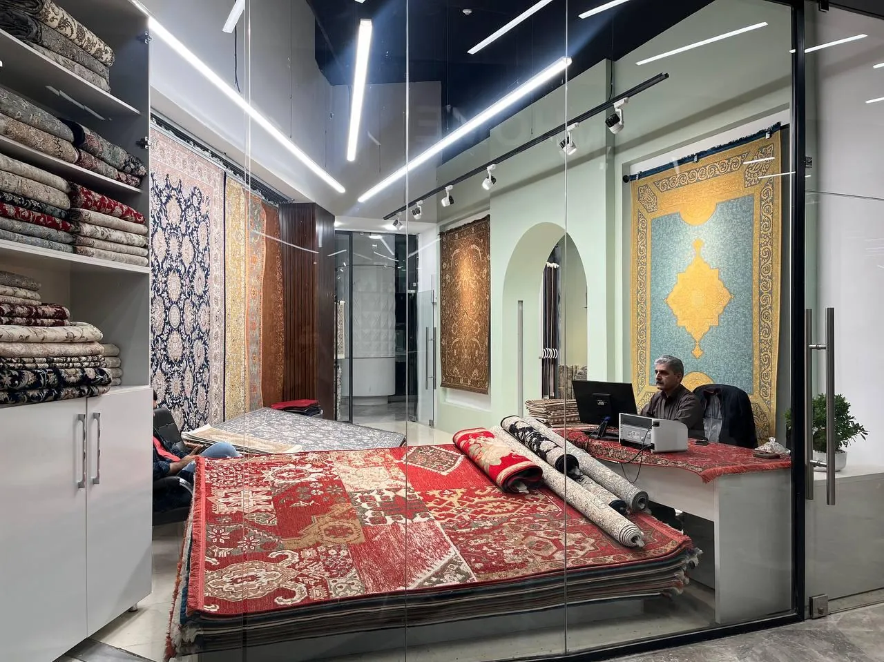 گالری فرش پازیریک
