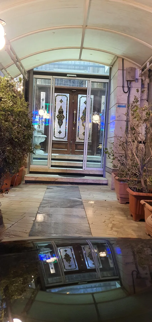 رستوران بزرگ شاندیز