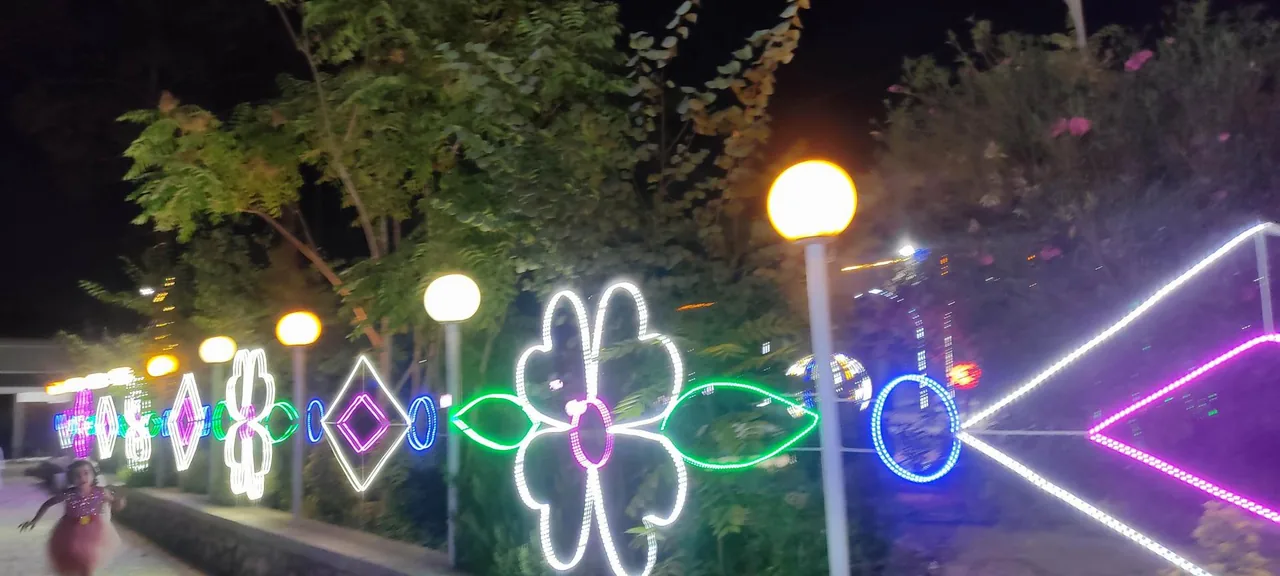 باغ تالار و رستوران فرشتگان - تصویر 4
