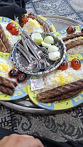 چلوکبابی حاج اسماعیل