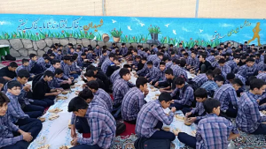 دبیرستان پسرانه دوره اول شهدای دانش آموز