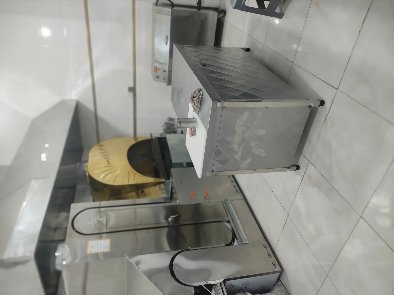 کبابسرای درویش - تصویر 2