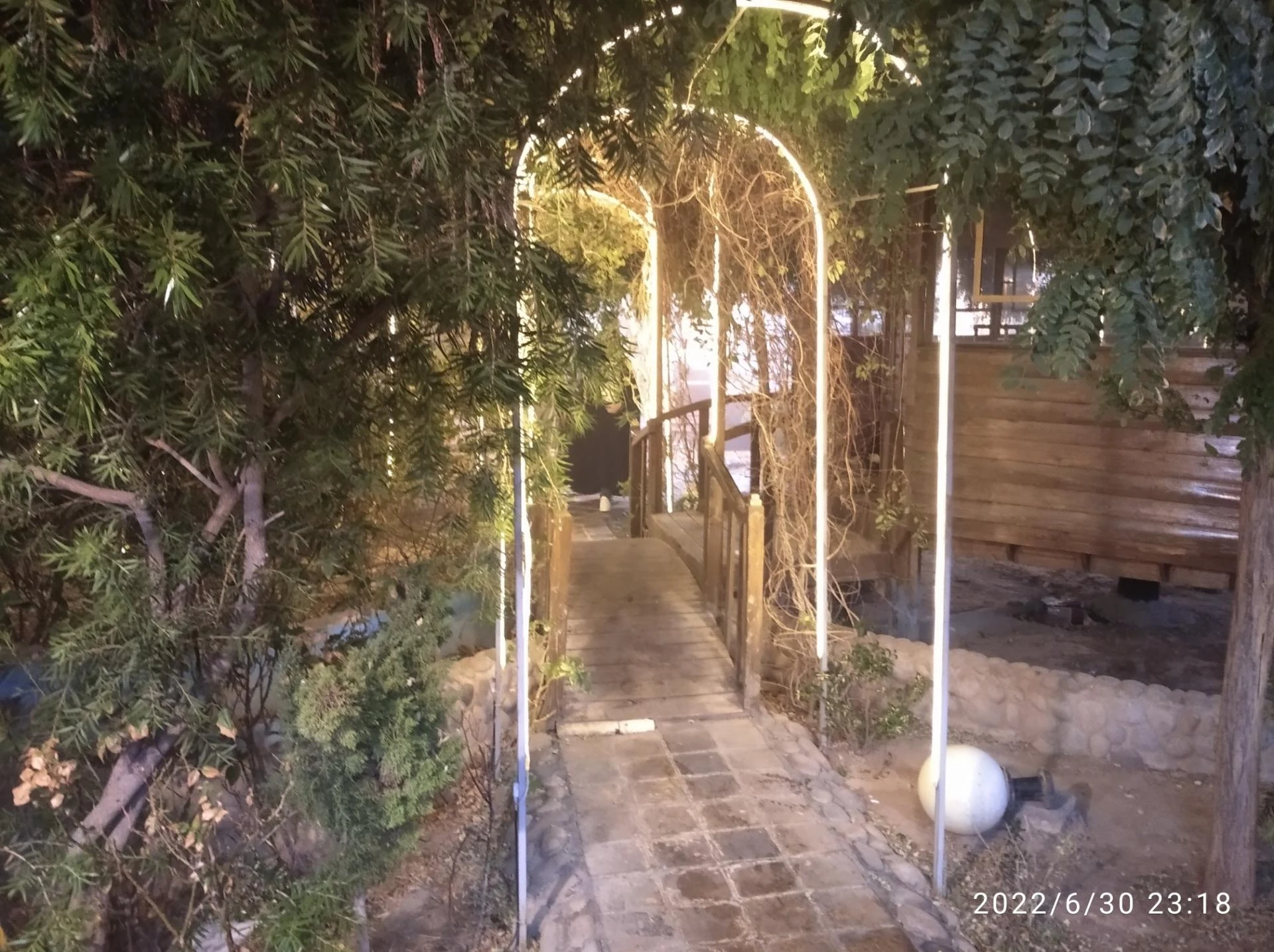 مطبخ رمانی