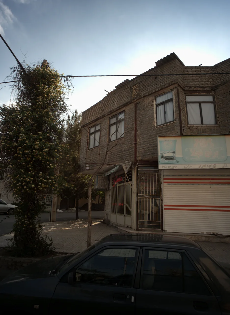 مشاور املاک - تصویر 2