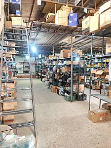 شرکت لوازم یدکی یدک آوران