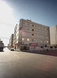 مشاور املاک گرمابی