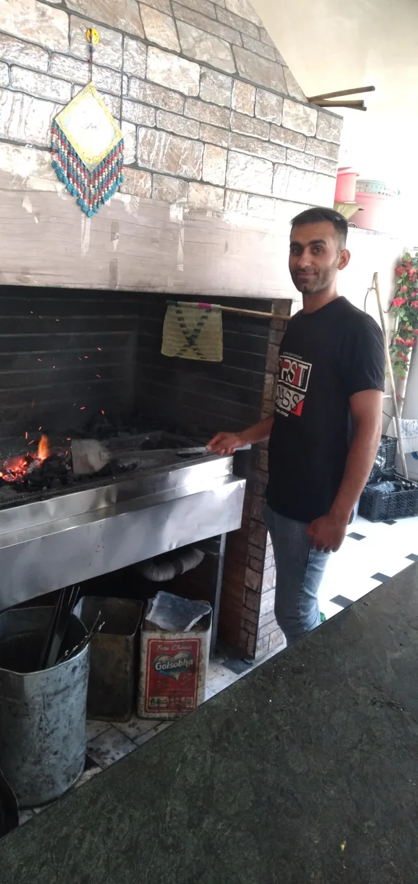 کباب سرای باباکریم