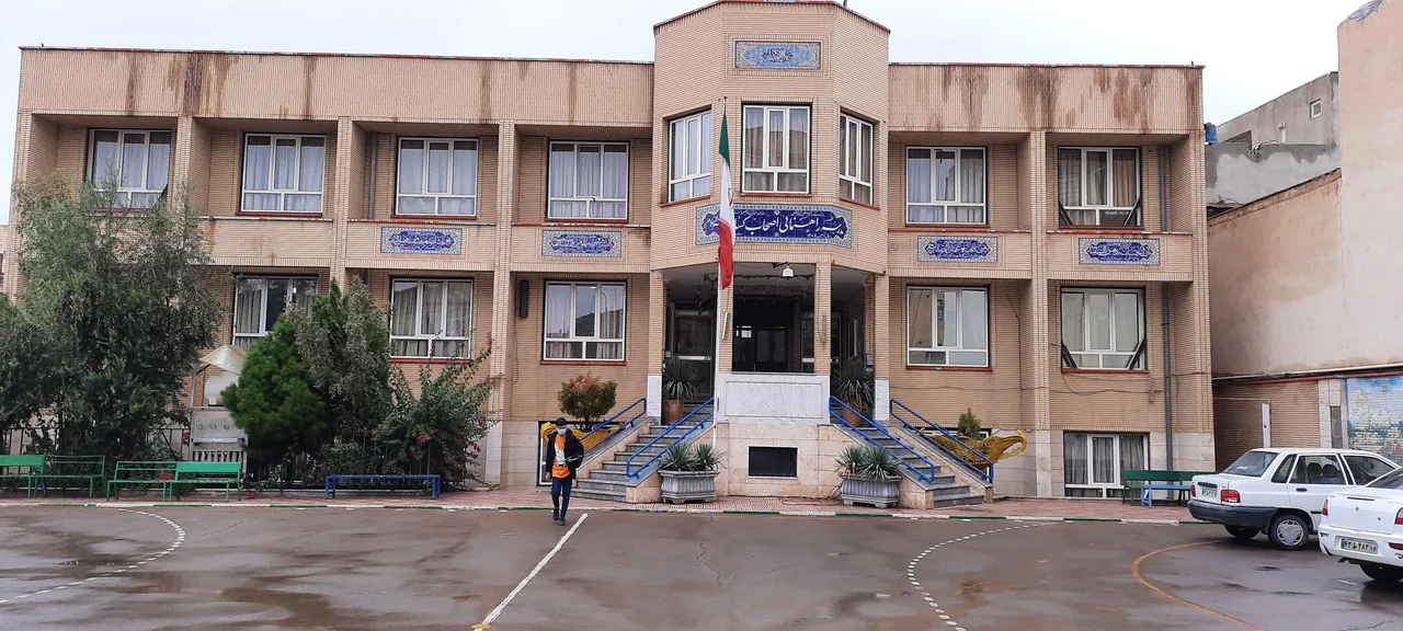 دبیرستان نمونه دولتی اصحاب کسا - تصویر 6