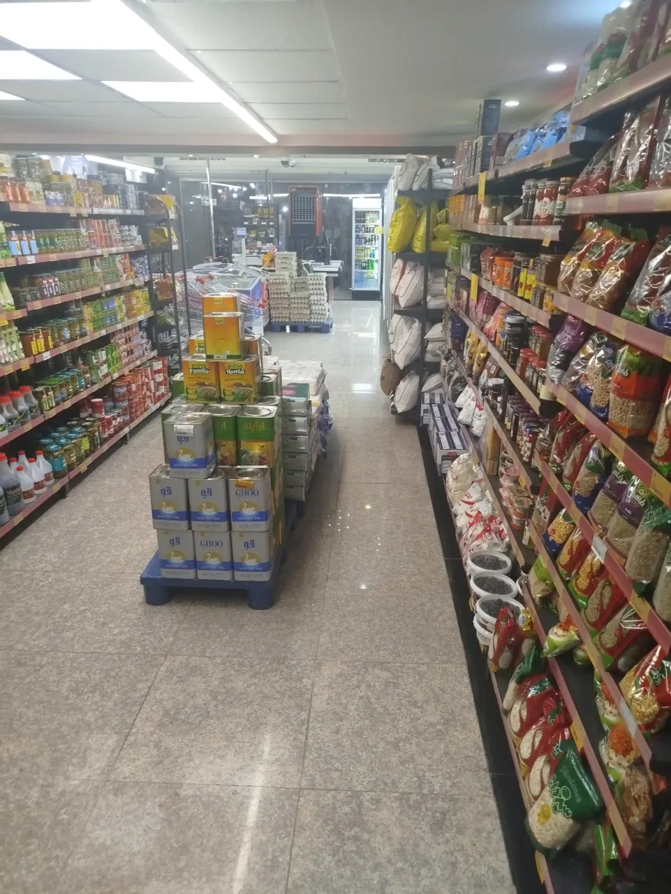 فروشگاه افق کوروش - سوپرمارکت در یزد