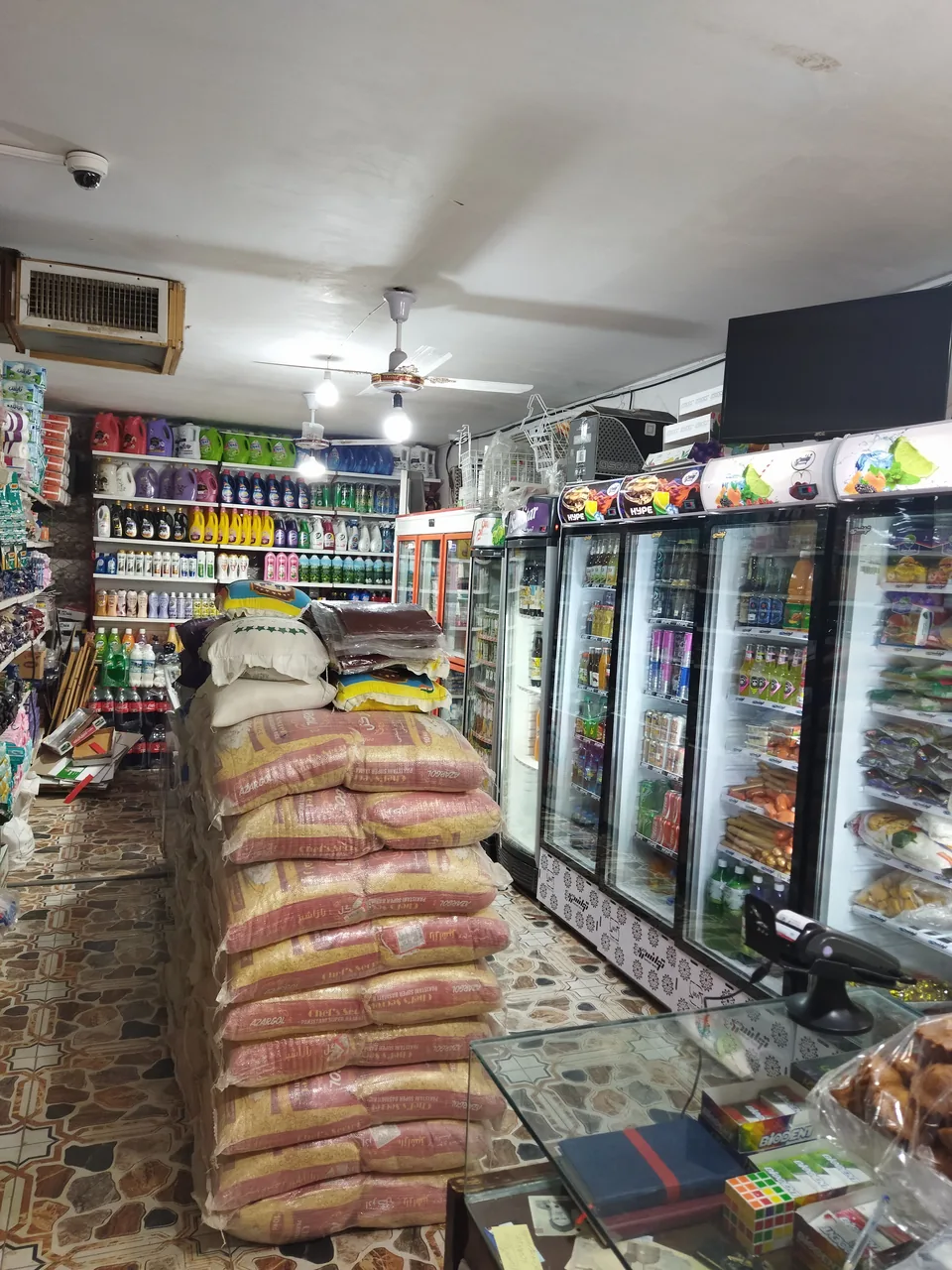 فروشگاه موادغذایی حفظی