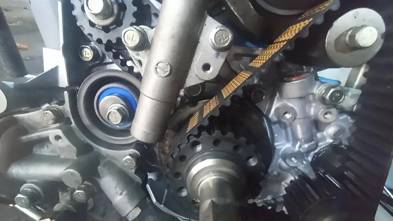 تعمیرگاه خودروهای چینی آقای مکانیک (صادقی)