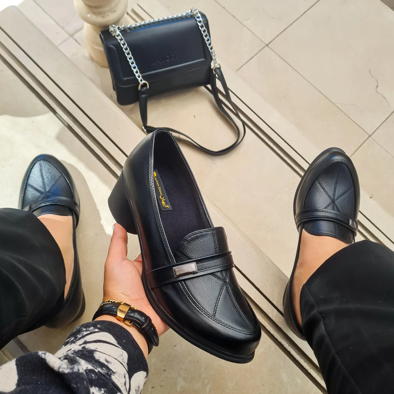 ارزانسرای کیف و کفش مهرسام قم - تصویر 2