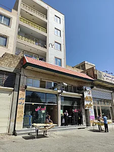 نانوایی بربری و لواشی نادری