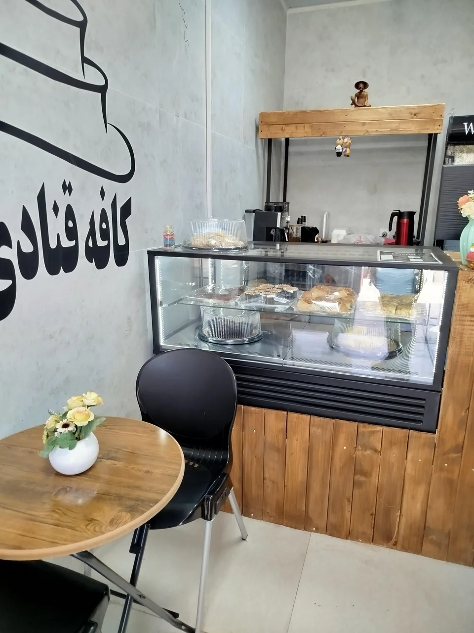 کافه قنادی لیا - کافه در کرمان - تصویر 2