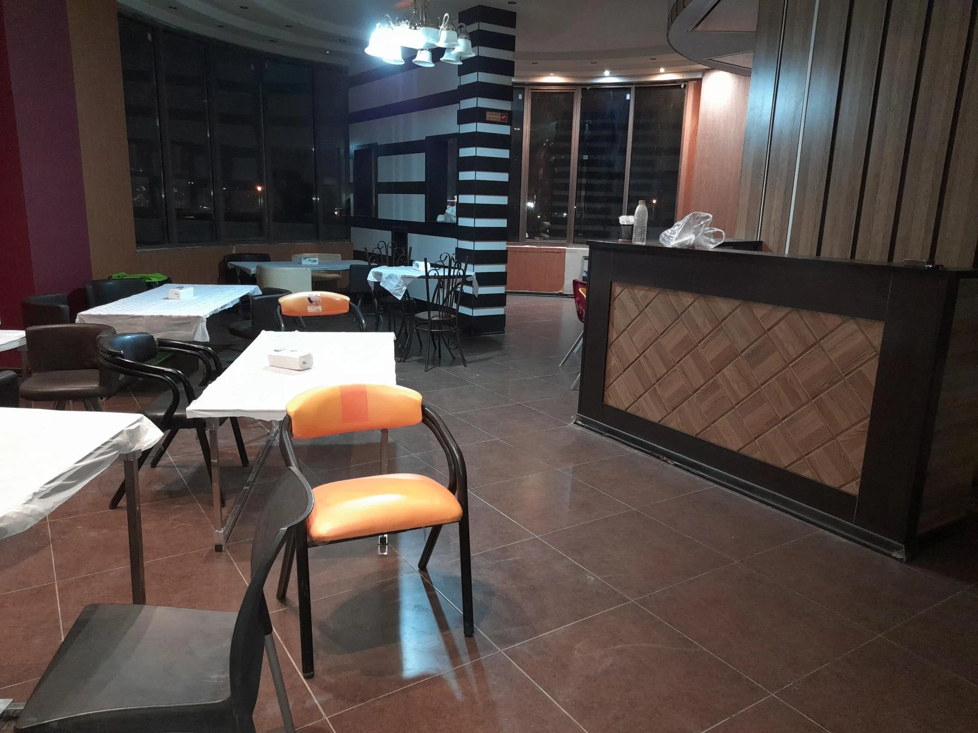 ساندویچ و فست فود شقایق - تصویر 3