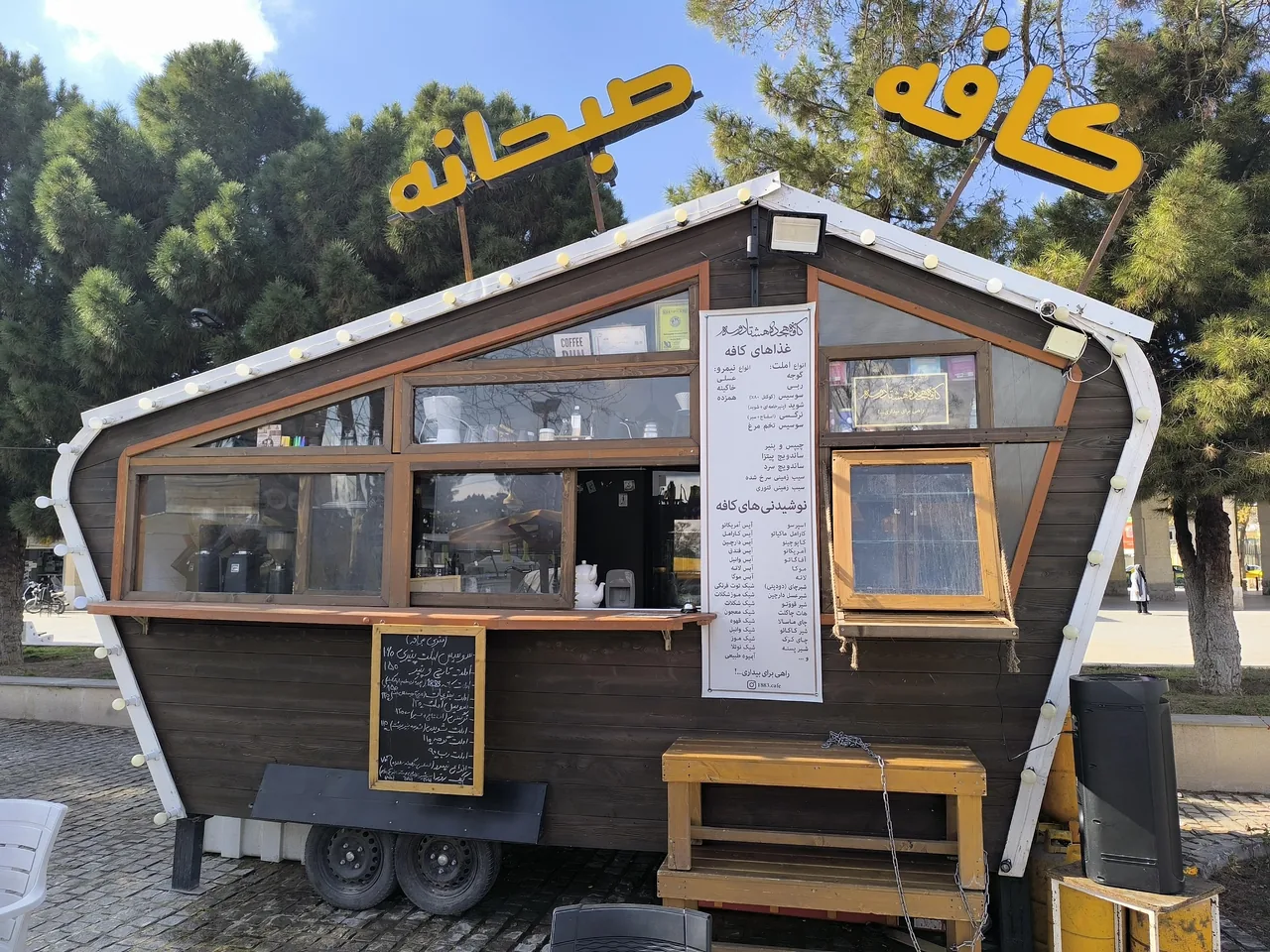 کافه ۱۸۸۳ - کافه در کرمان - تصویر 5