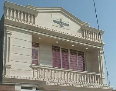 کاشیکاری و سرامیک کاری
