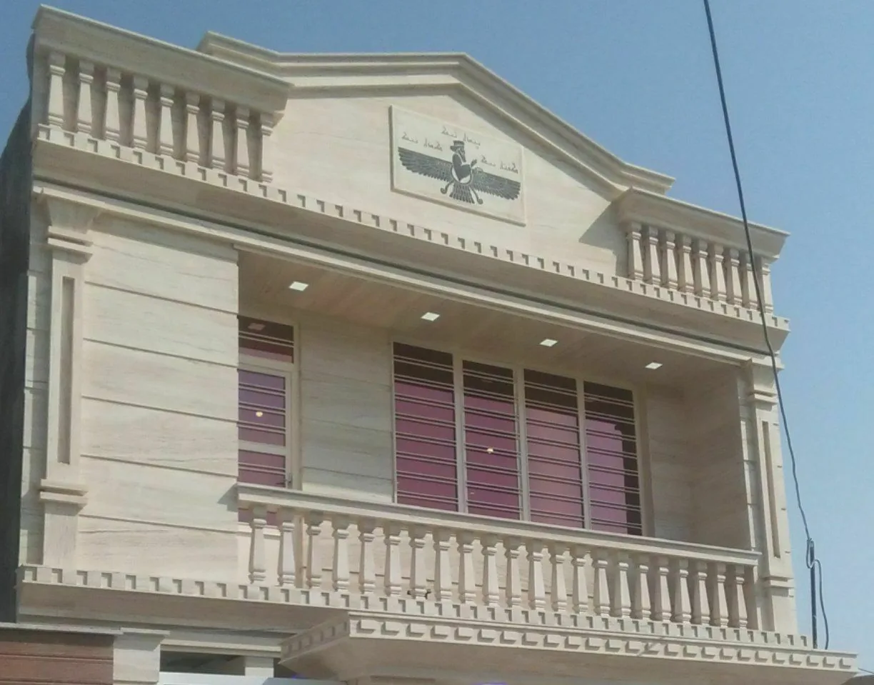 کاشیکاری و سرامیک کاری