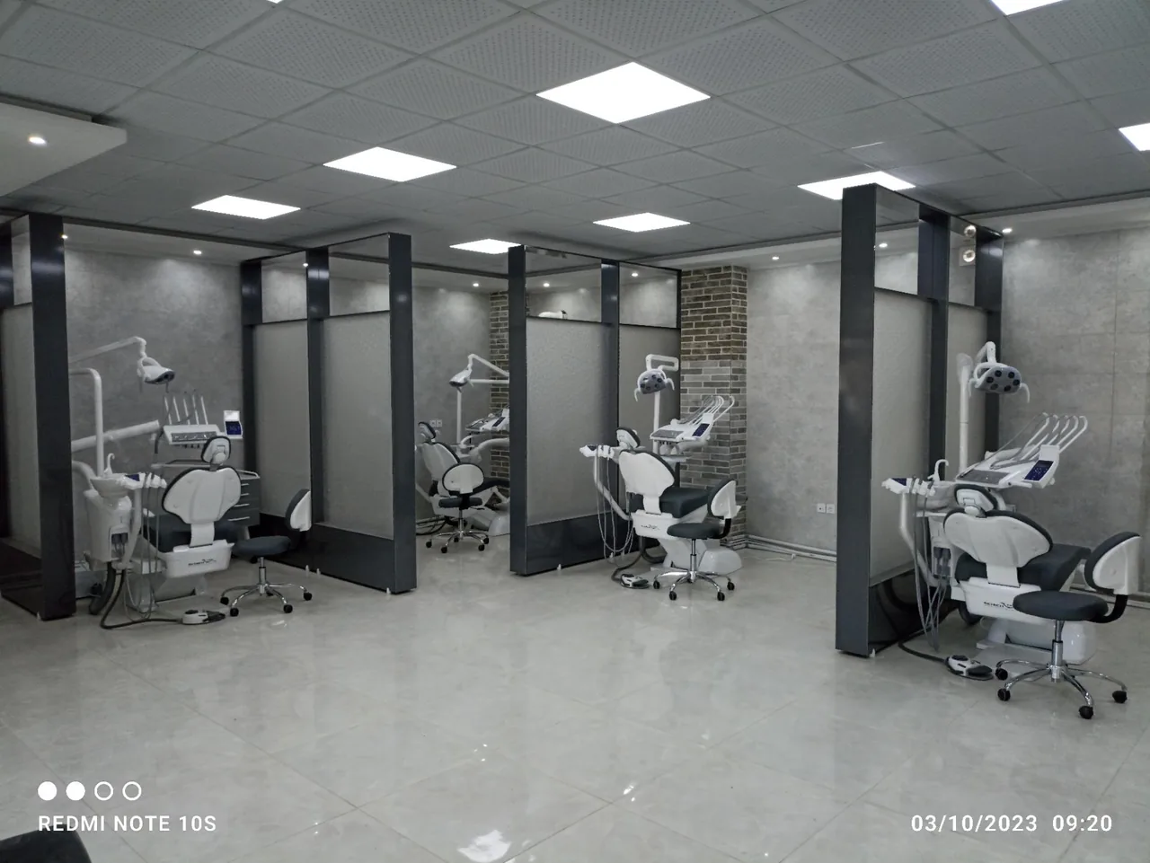 کلینیک دندان پزشکی رهام