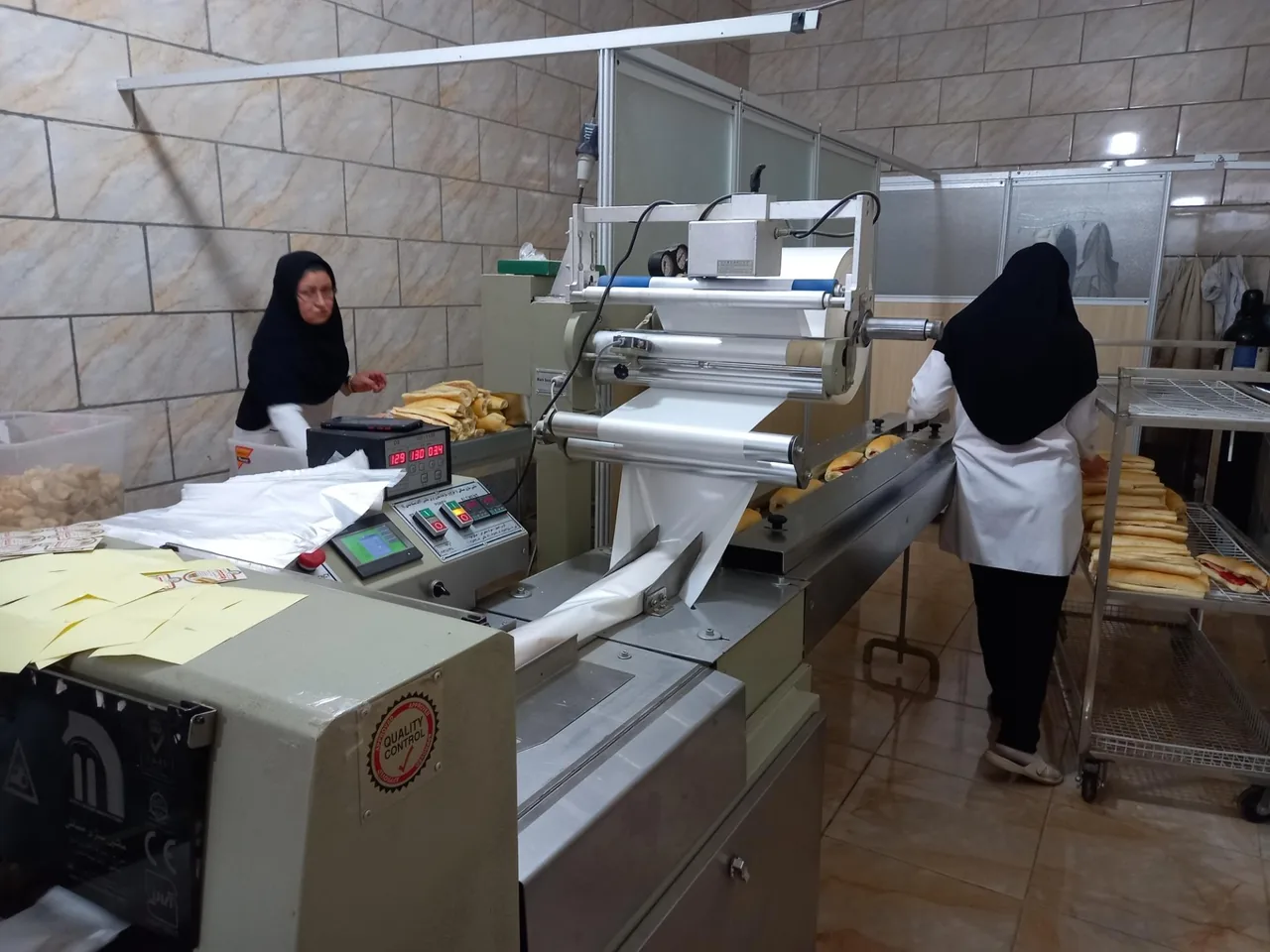 تولیدی ساندویچ سرد لامارسیناس - تصویر 4